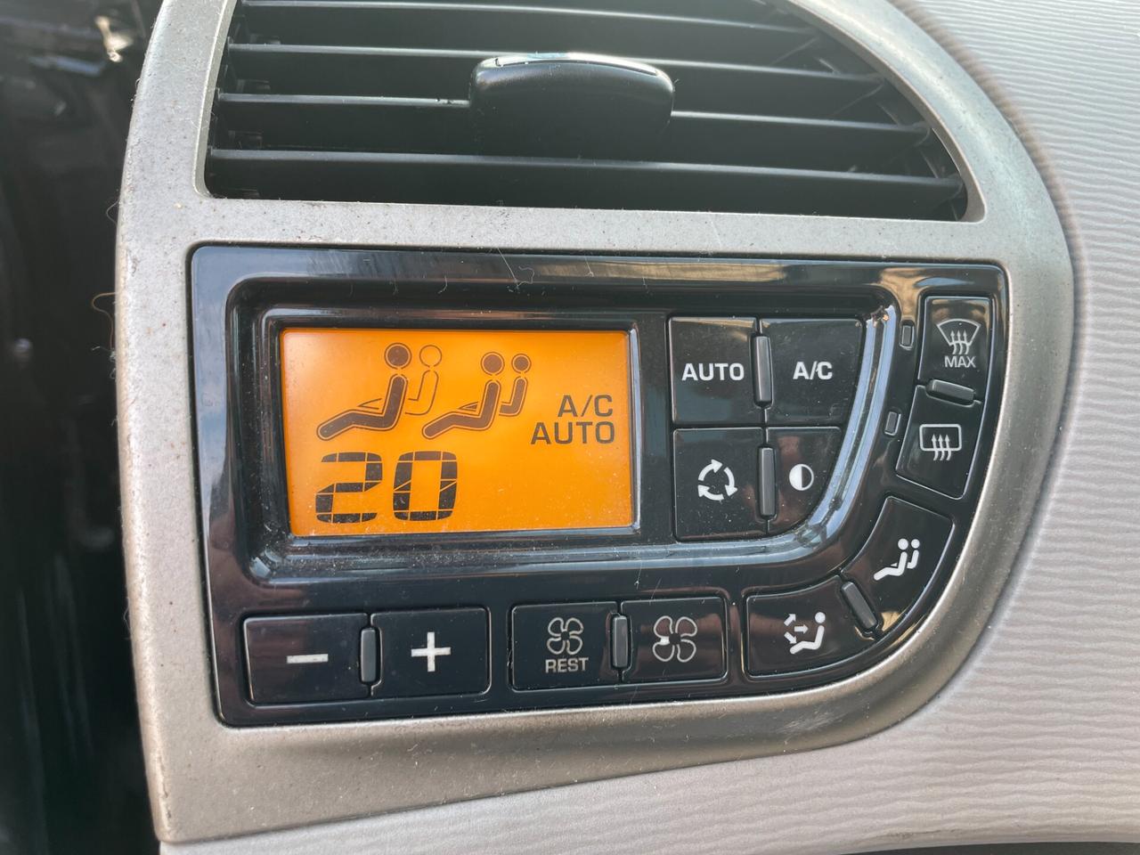 Citroen C4 Picasso 2.0 HDi 160 aut. Exclusive DISTRIBUZIONE FATTA