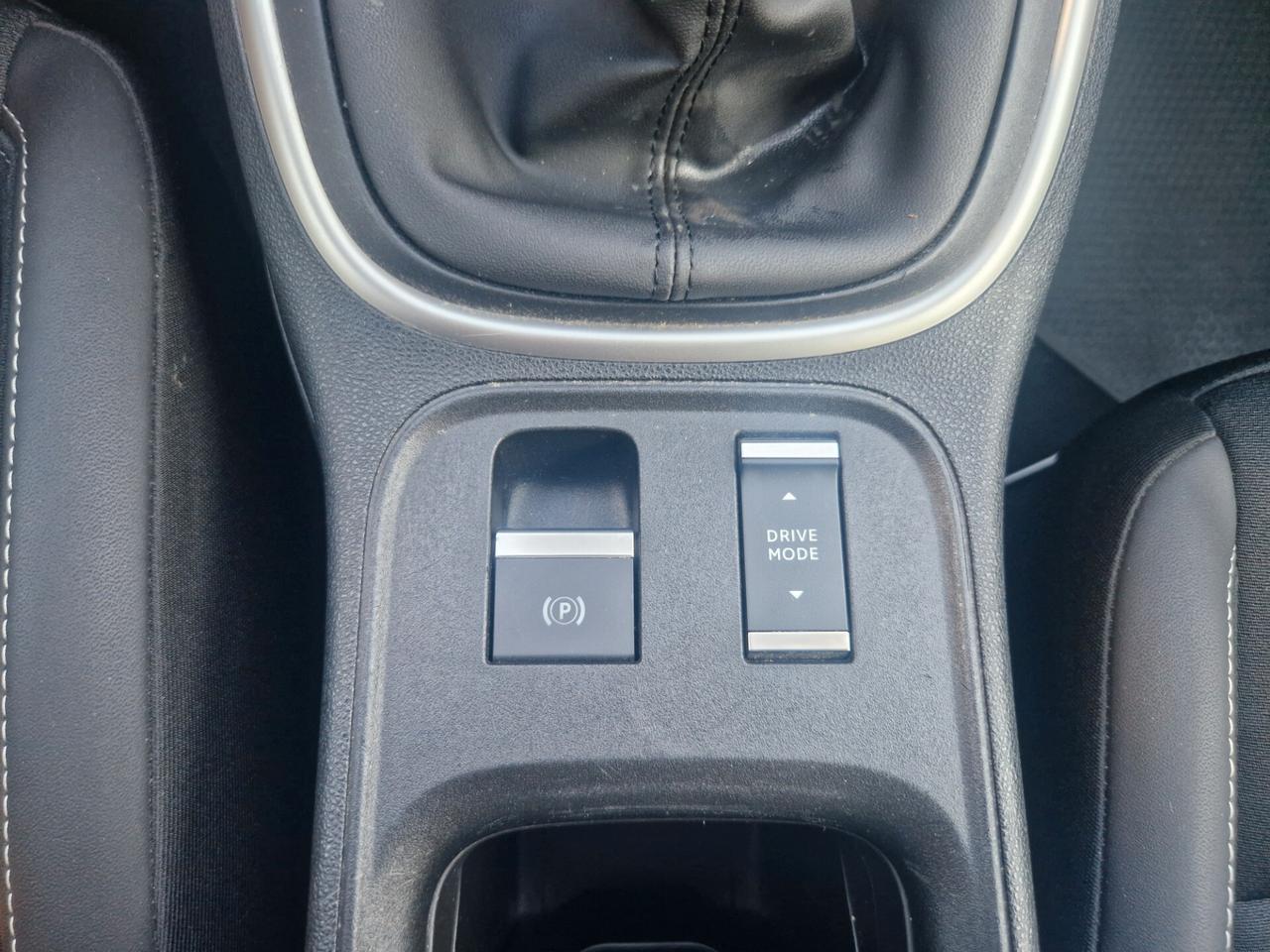 Jeep Avenger 1.2 100CV "48.300 km", Navi, Carplay, Telecamera