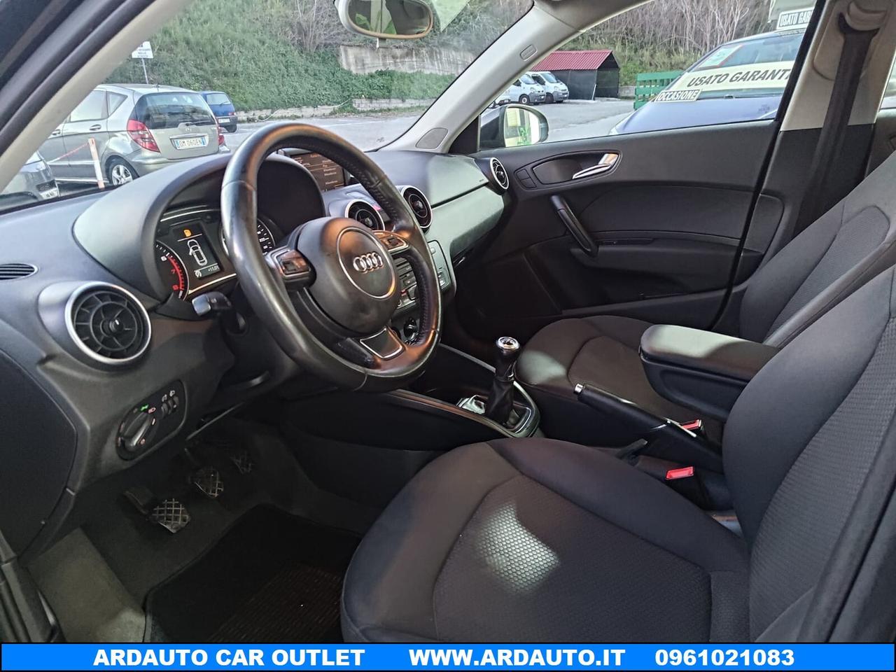 Audi A1 1.2 Tfsi Admired 86 cv 5 Pt