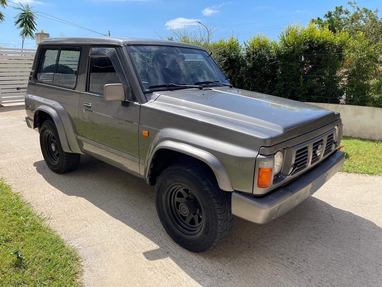 Nissan Patrol GR Y 60 GANCIO TRAINO AUTOCARRO