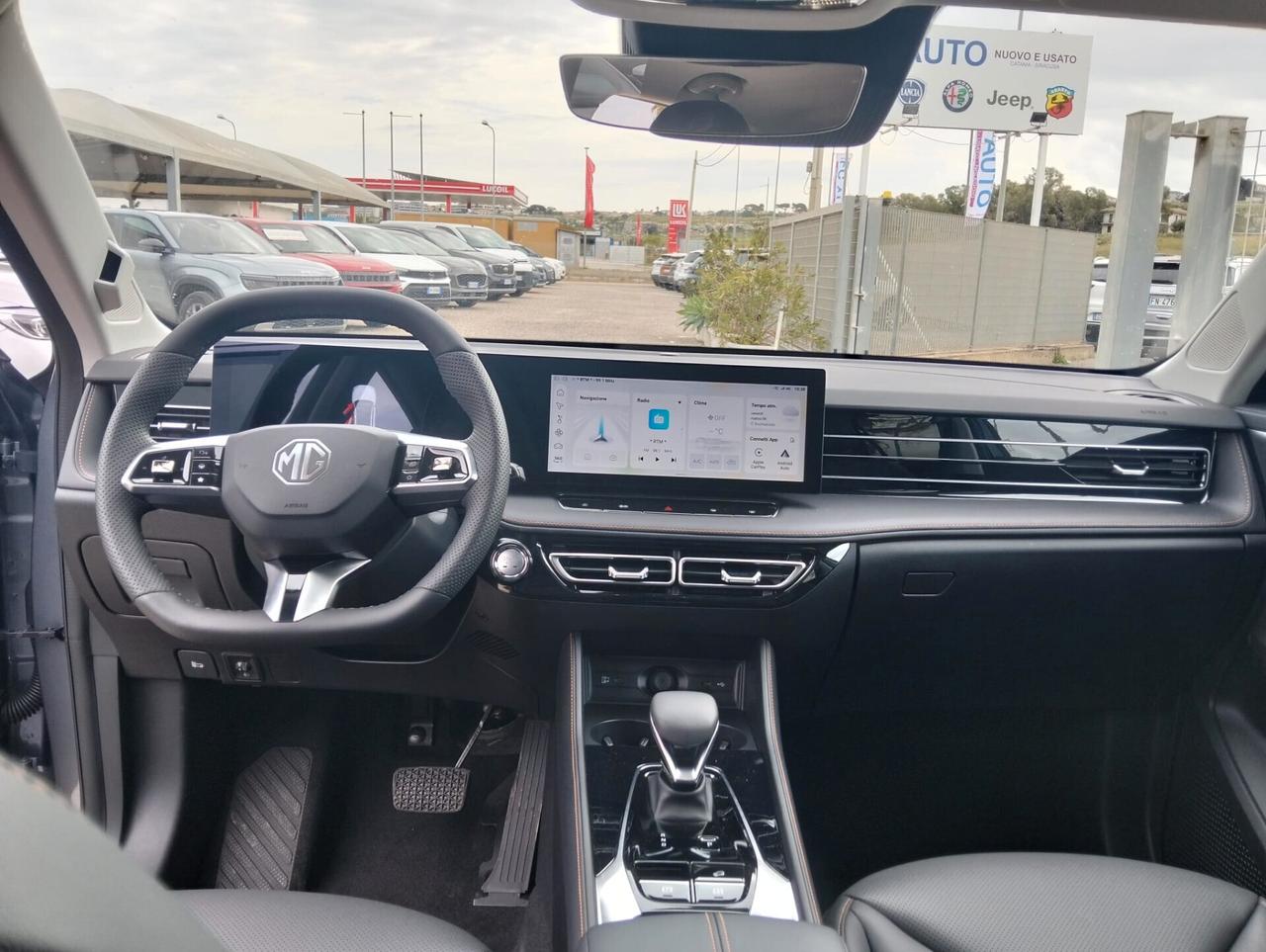 Mg HS HEV Luxury 224CV KM 0 7 ANNI GARANZIA UFFICIALE