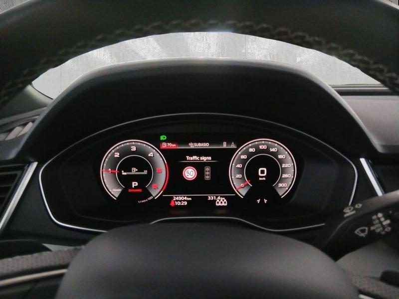 Audi Q5 Sportback 40 2.0 tdi mhev 12V Identity Black quattro s-tronic