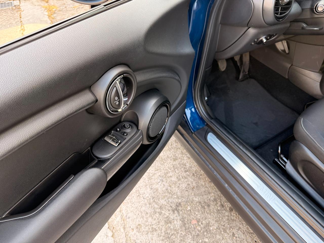 Mini 1.5 Cooper D Euro 6B Come Nuova