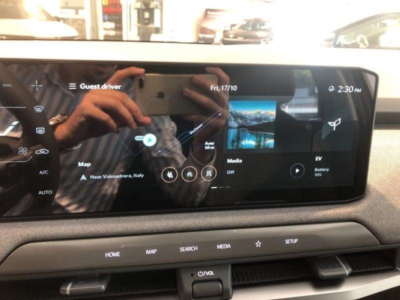 KIA EV3 Long Range Earth