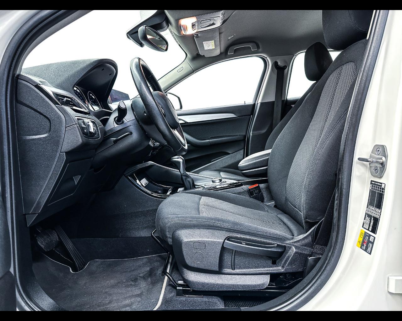 BMW X2 (F39) - X2 xDrive25e Business-X