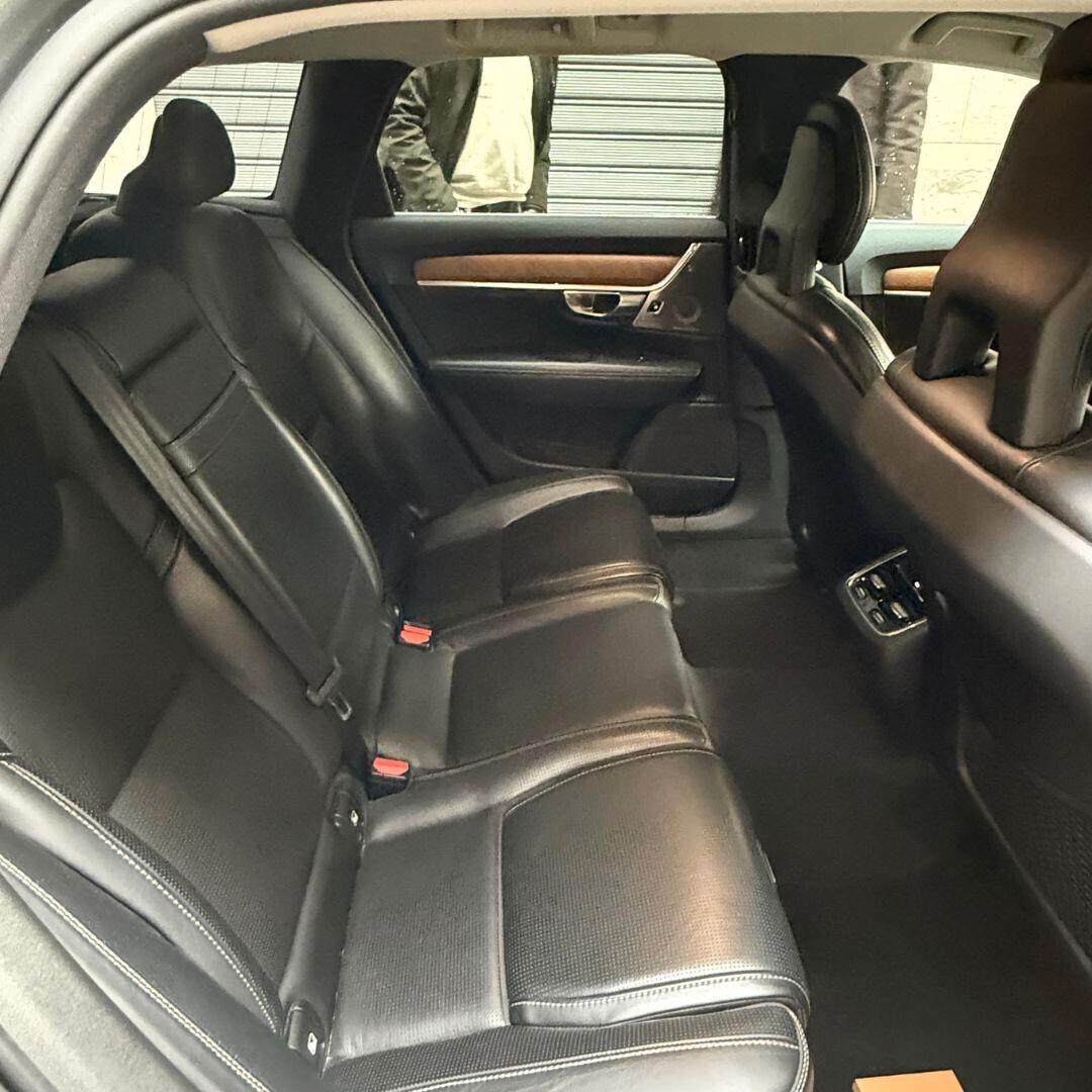 Volvo V90 D4 AWD Geartronic Inscription