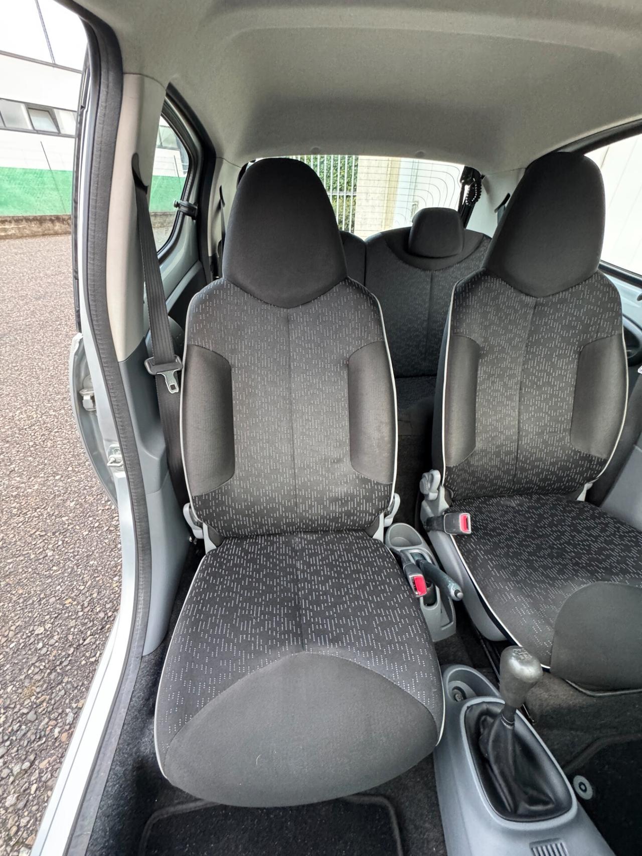 Peugeot 107 1.0 50kW 5P Benz E5 Allure