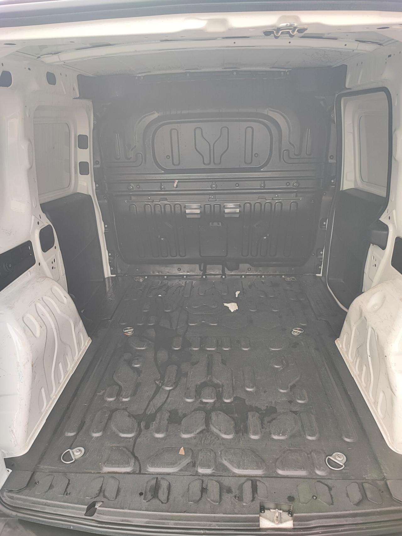 Fiat Doblo 3 posti 1.6 MJT 120CV PC-TN Cargo Lamierato SX