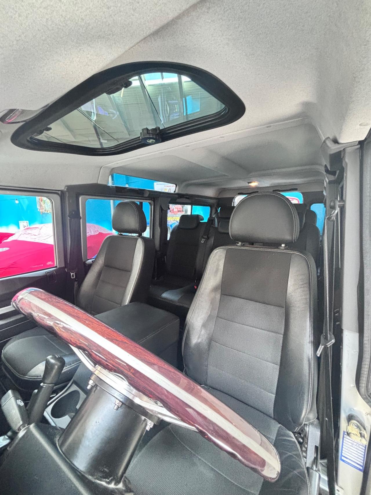 Land Rover Defender 110 2.2 TD4 Station Wagon SE N1