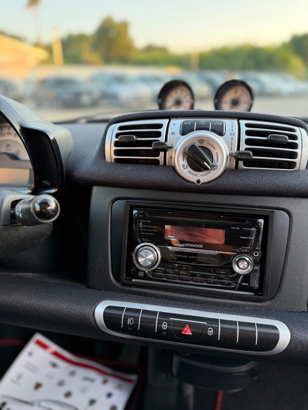 Smart ForTwo 1000 52 kW MHD coupé passion