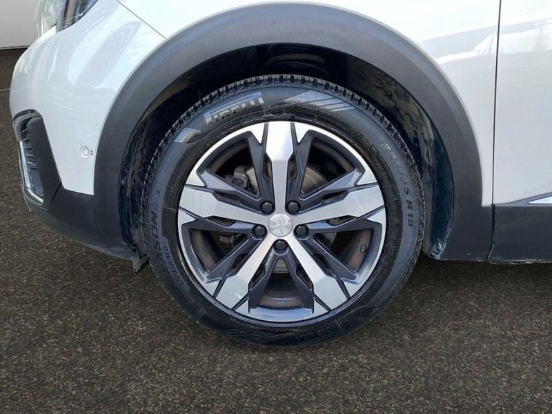 Peugeot 5008 5008 1.5 bluehdi Active s&s 130cv 5p.ti