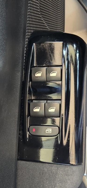 Citroën C3 C3 1.2 puretech Shine s&s 110cv eat6