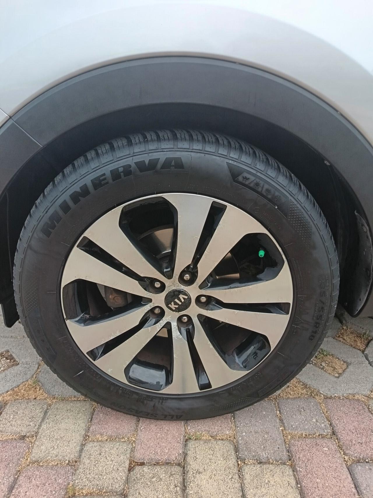 Kia Sportage 1.7 CRDI VGT 2WD Plus