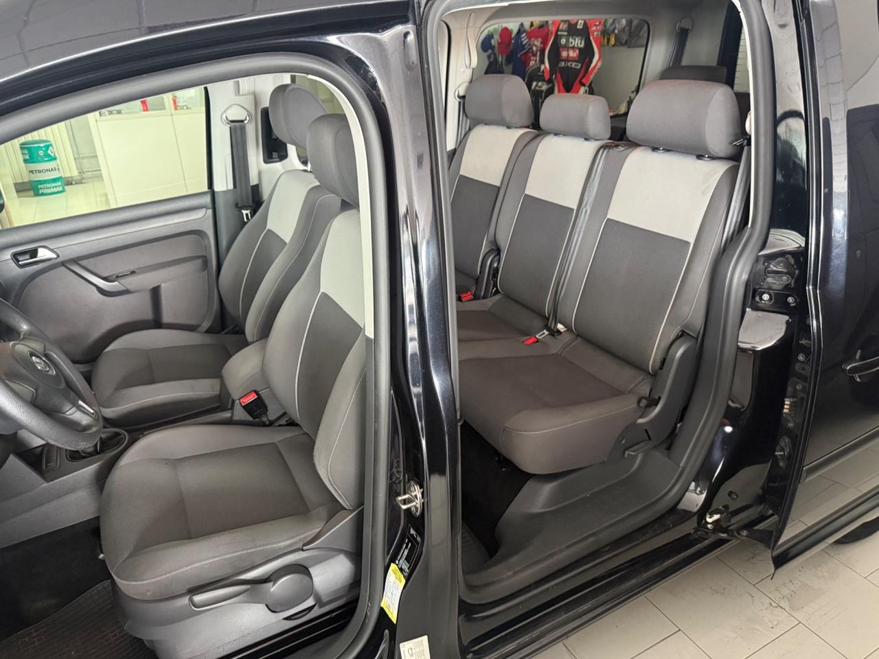 Volkswagen Caddy 1.6 TDI 102 CV 7 Posti Confort Maxi