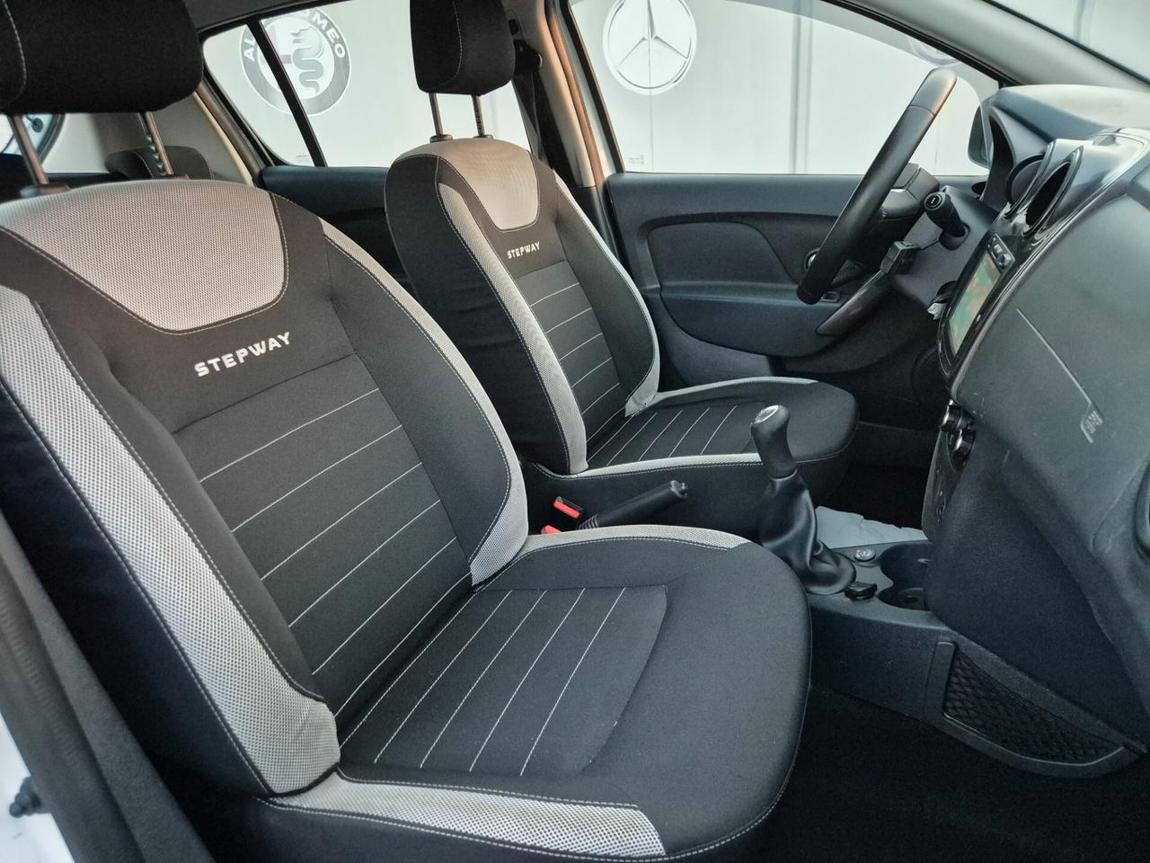 Dacia SANDERO STEPWAY 0.9 TCe TurboGPL 90CV NUOVA 2017