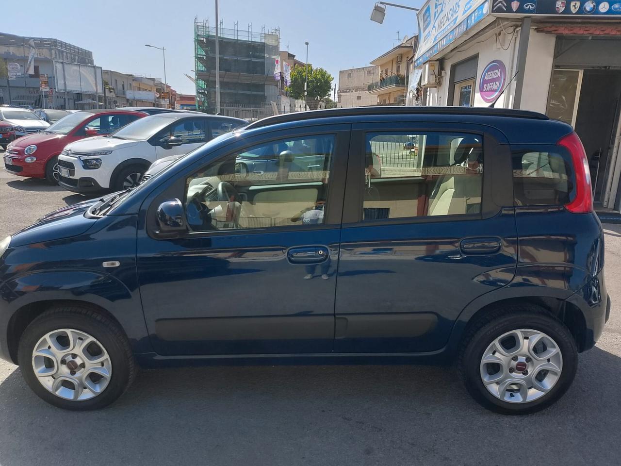 Fiat Panda 0.9 TwinAir Turbo Natural Power Lounge