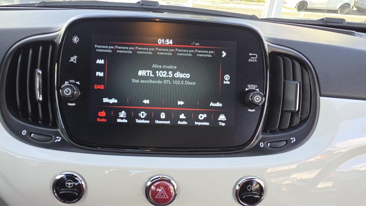 Fiat 500 1.0 Hybrid 70 CV Dolcevita