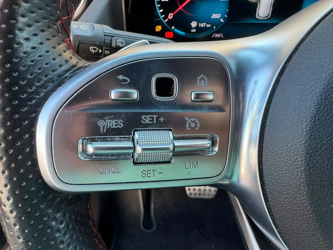 MERCEDES GLA 200 CDI 150 CV. AMG PREMIUM AUTOMATIK