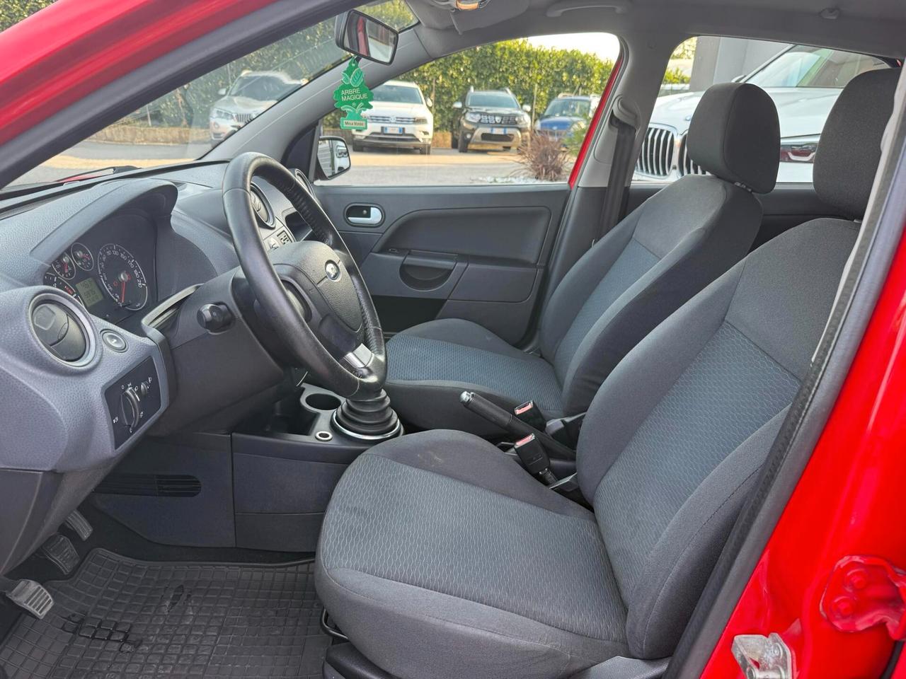 Ford Fiesta 1.4 TDCi 5p. Ghia