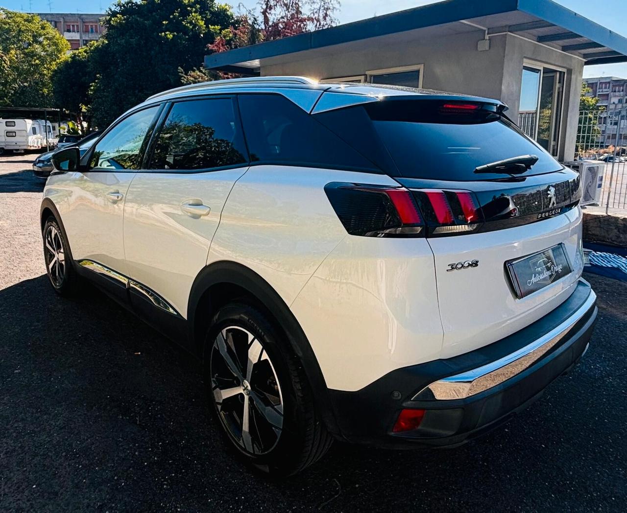 Peugeot 3008 BlueHDi 130 S&S Allure