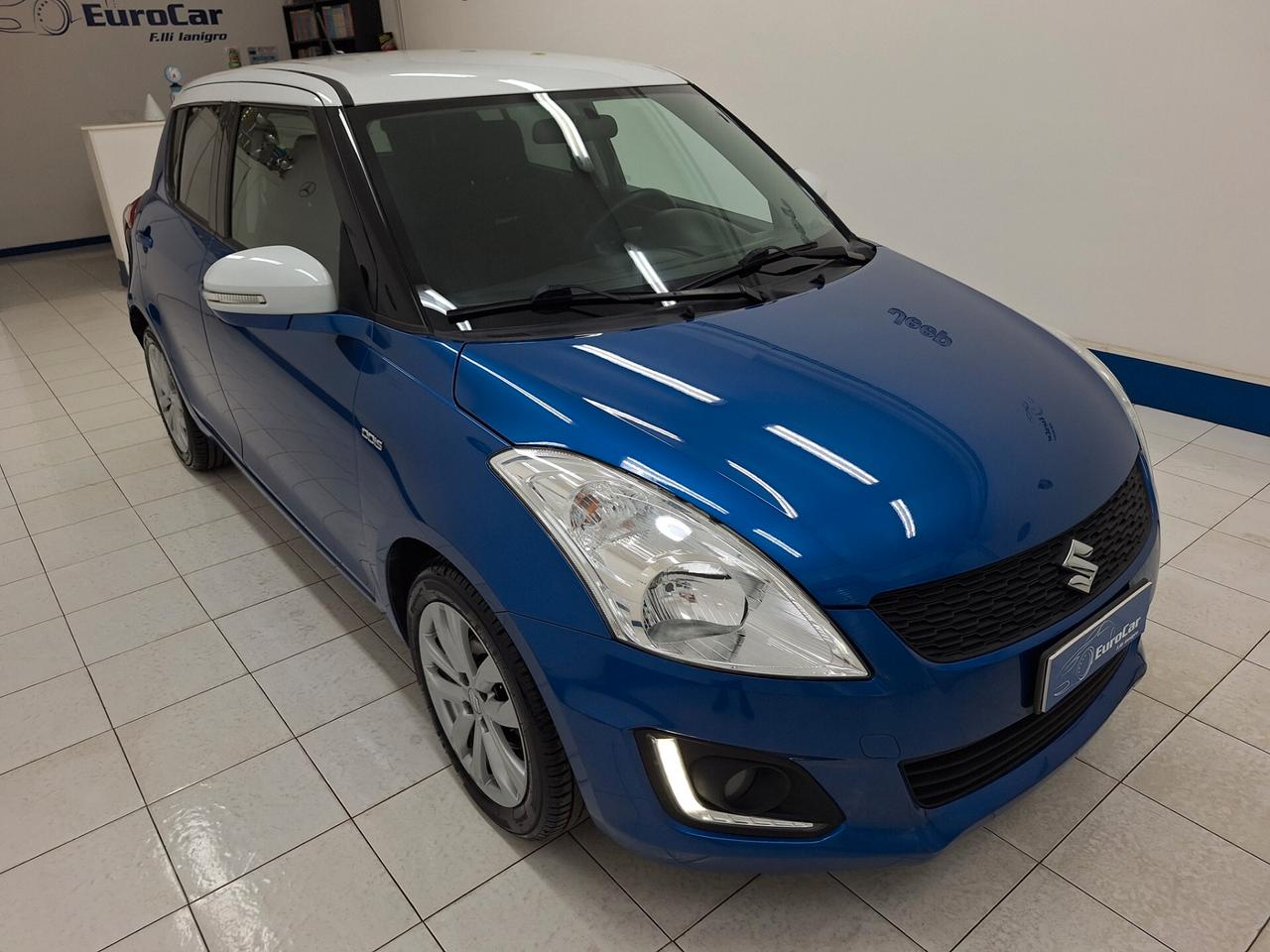 Suzuki Swift 1.3 DDiS 75cv B-Top Bi-Color