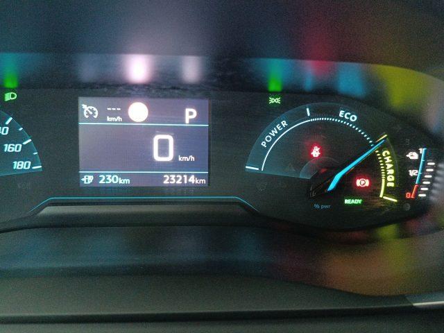 PEUGEOT 2008 motore elettrico 136 CV Active Pack