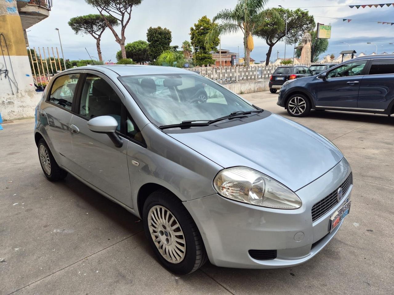 Fiat Grande Punto 1.4 5 porte Dynamic