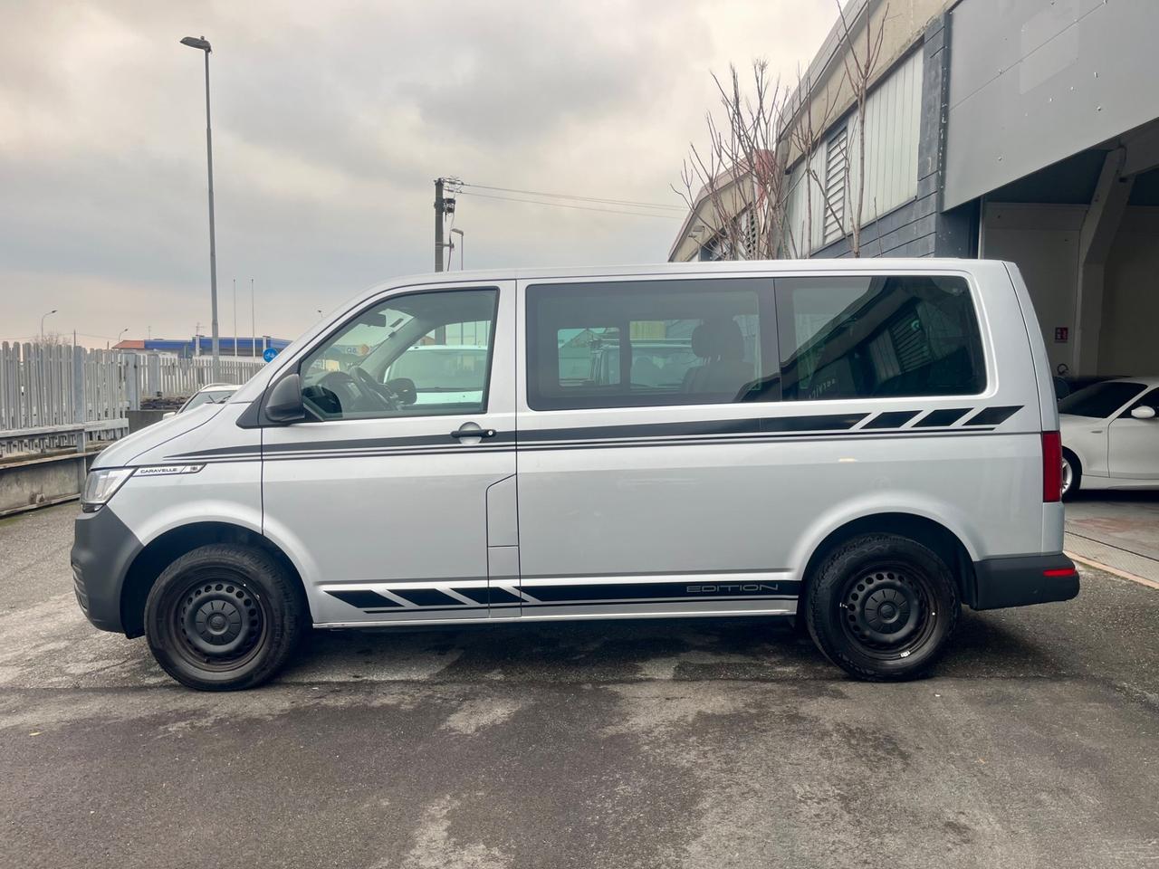Volkswagen T6 Caravelle 2.0 TDI FWD 9 Posti