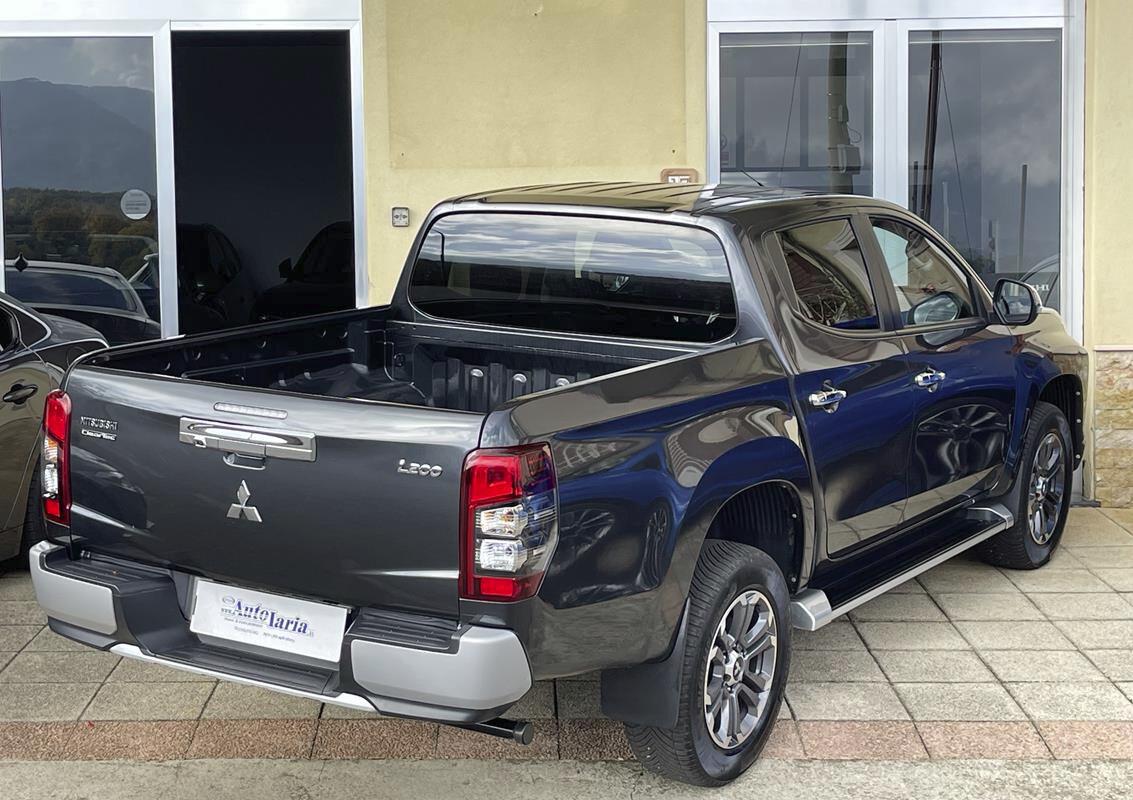 Mitsubishi L200 2.3 D 150cv Double Cab 4x4 Super Select Intense "Iva inclusa nel prezzo"