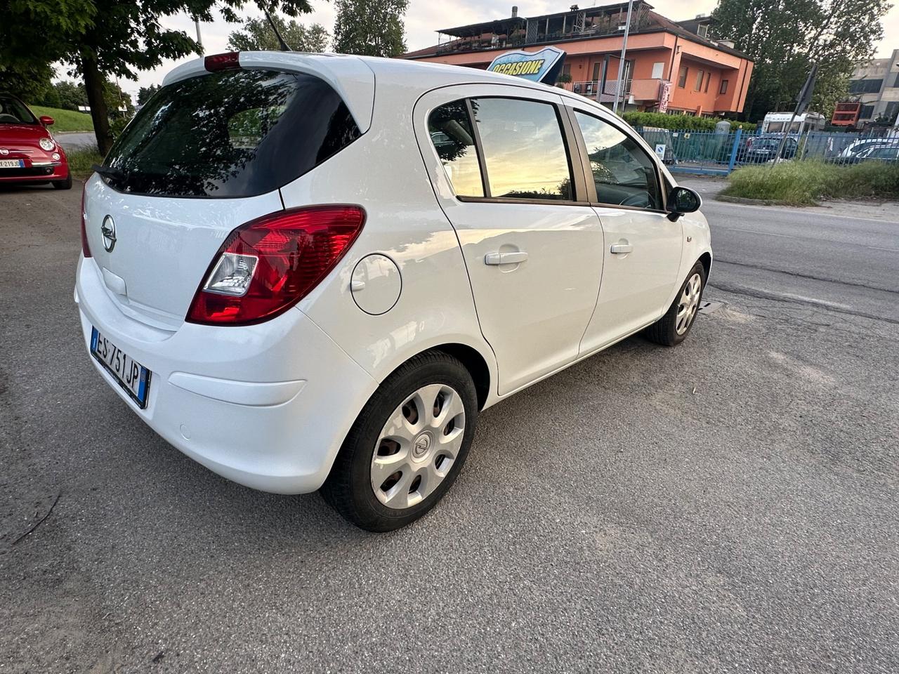 Opel Corsa 1.0 12V 5 porte Edition