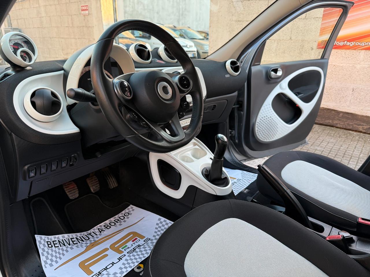 Smart ForFour 70 1.0 Passion LED SEDILI RISCALDATI