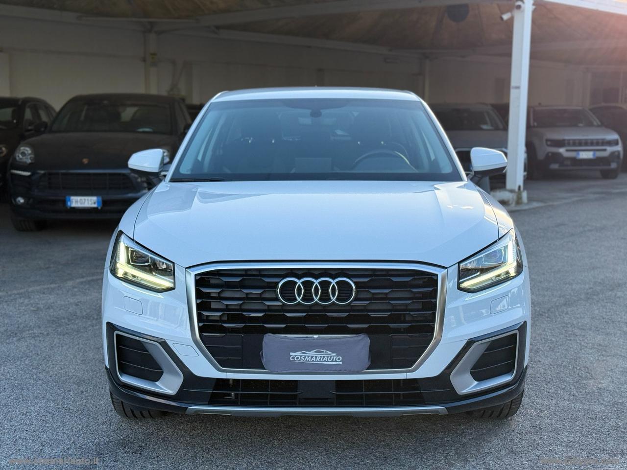 AUDI Q2 30 TDI Business Design