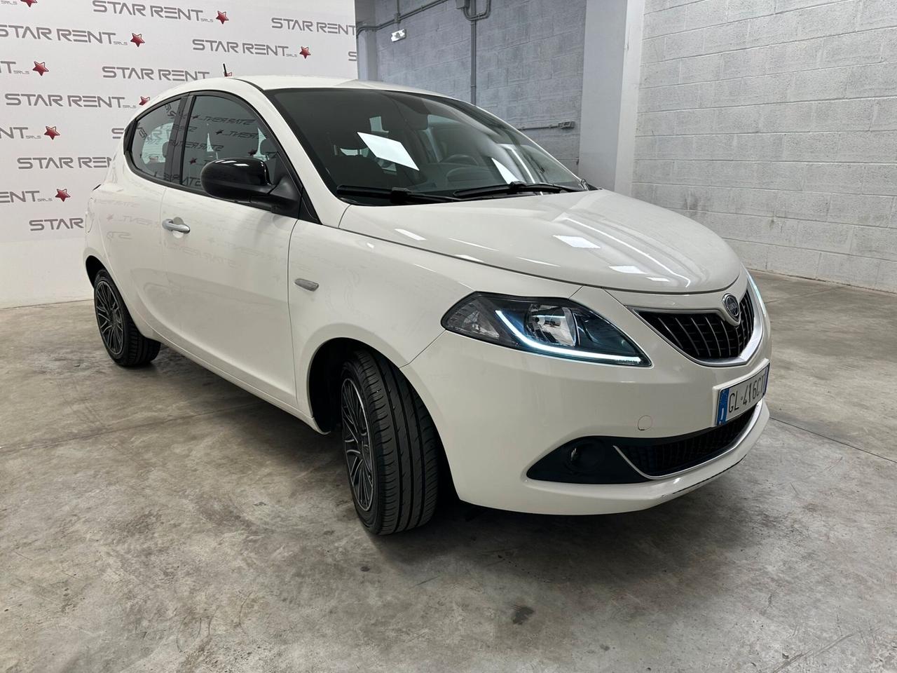 Lancia Ypsilon 1.0 FireFly 5 porte S&S Hybrid Gold