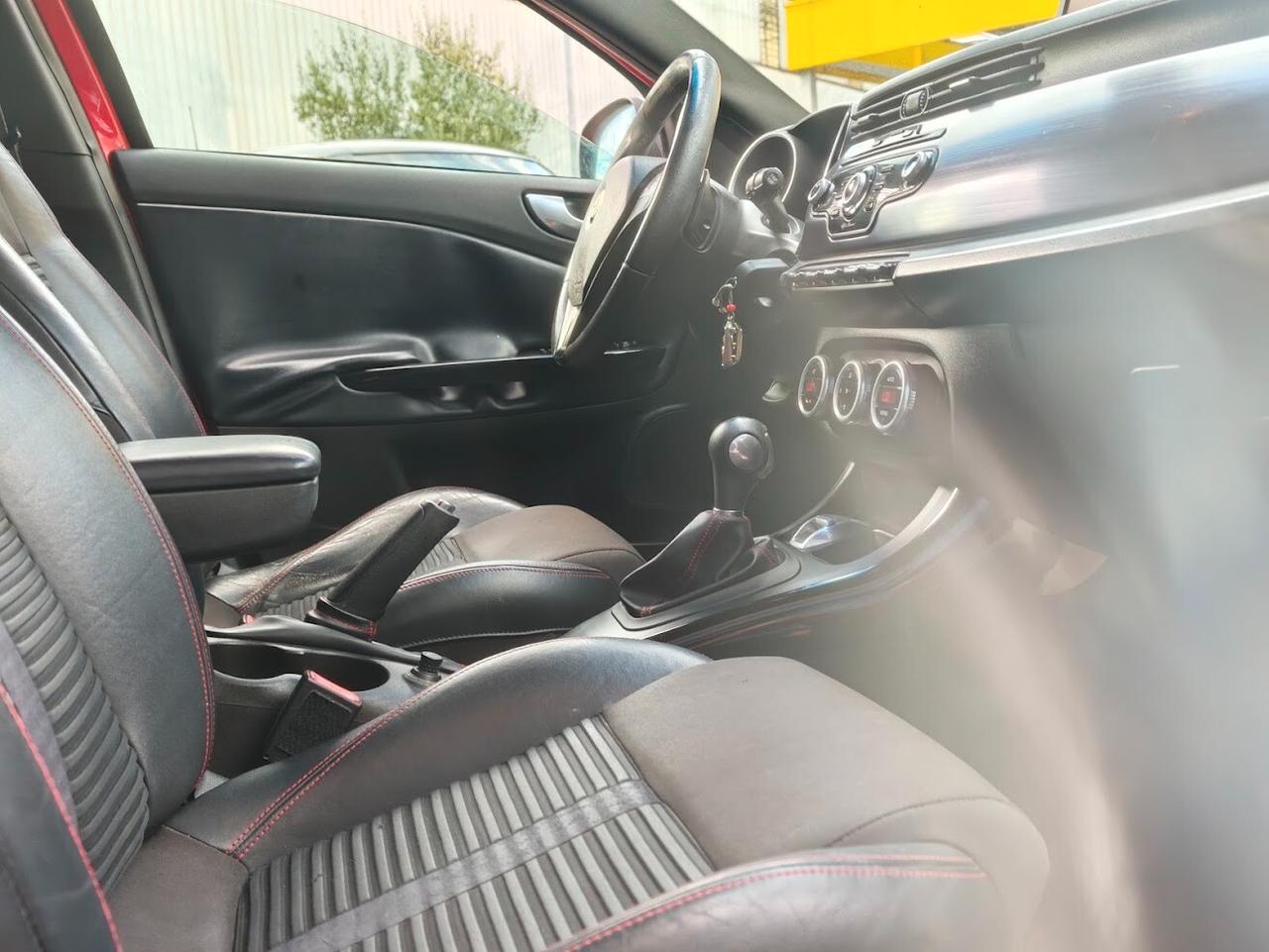Alfa Romeo Giulietta 1.4 Turbo MultiAir TCT Exclusive