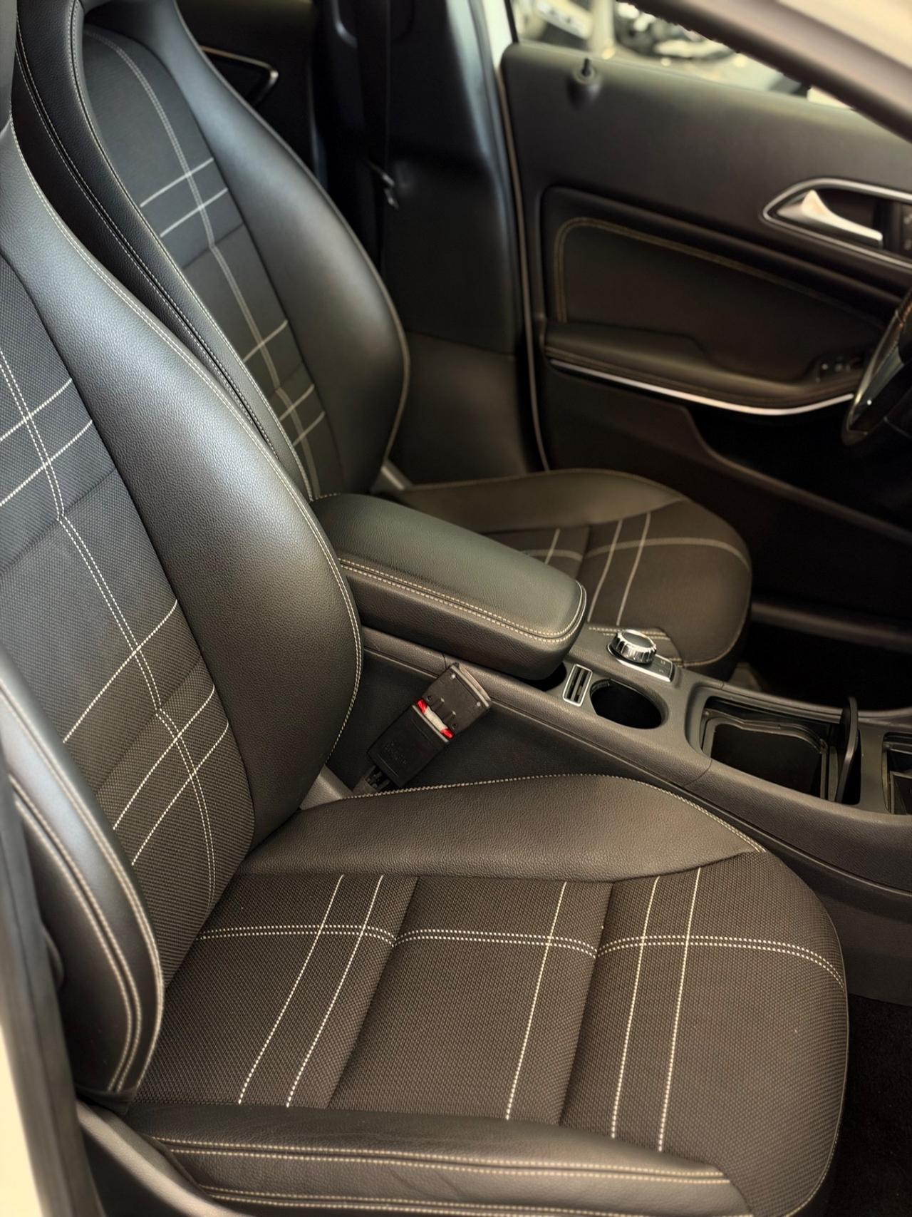 Mercedes-benz GLA 200 CDI Automatic Sport