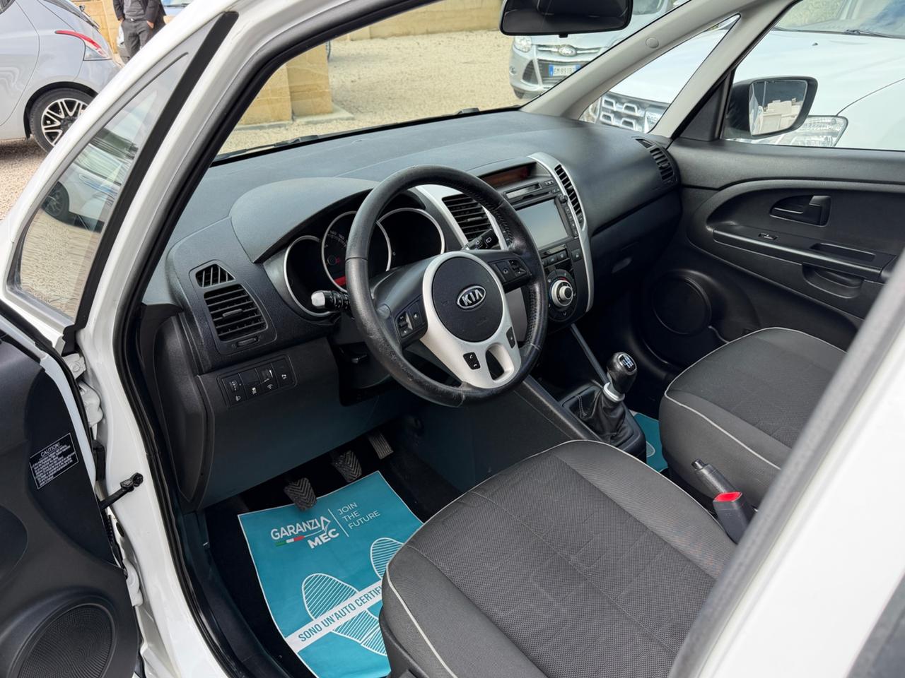 Kia Venga 1.4 CRDi 90CV WGT Fullsky