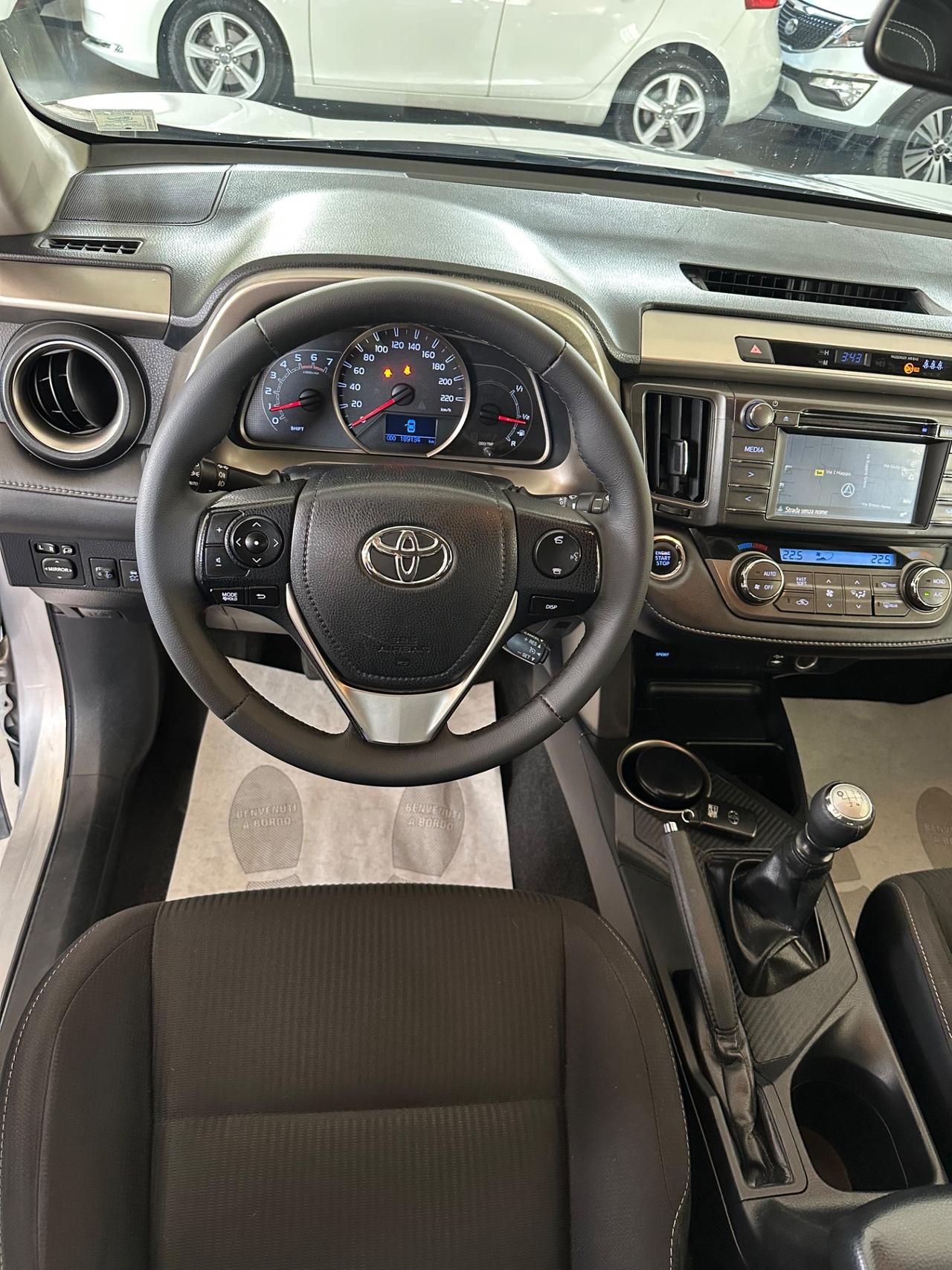 Toyota RAV 4 RAV4 2.0 D-4D 4WD Lounge