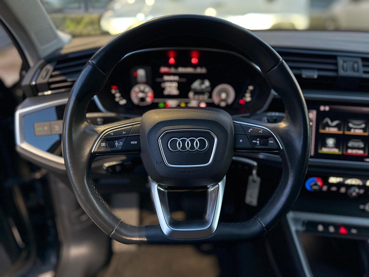 Audi Q3 35 TDI S-Tronic 150 CV Business Advanced