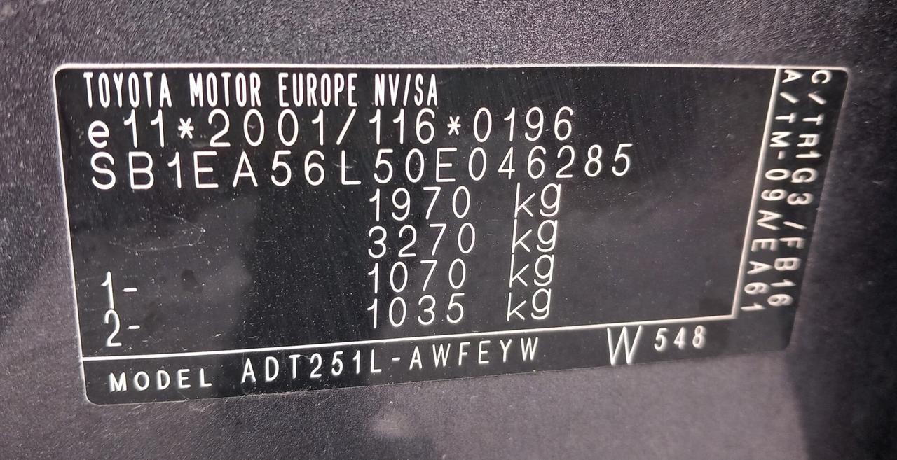 Toyota Avensis SW 2.2 D-4D KM 113000!!!