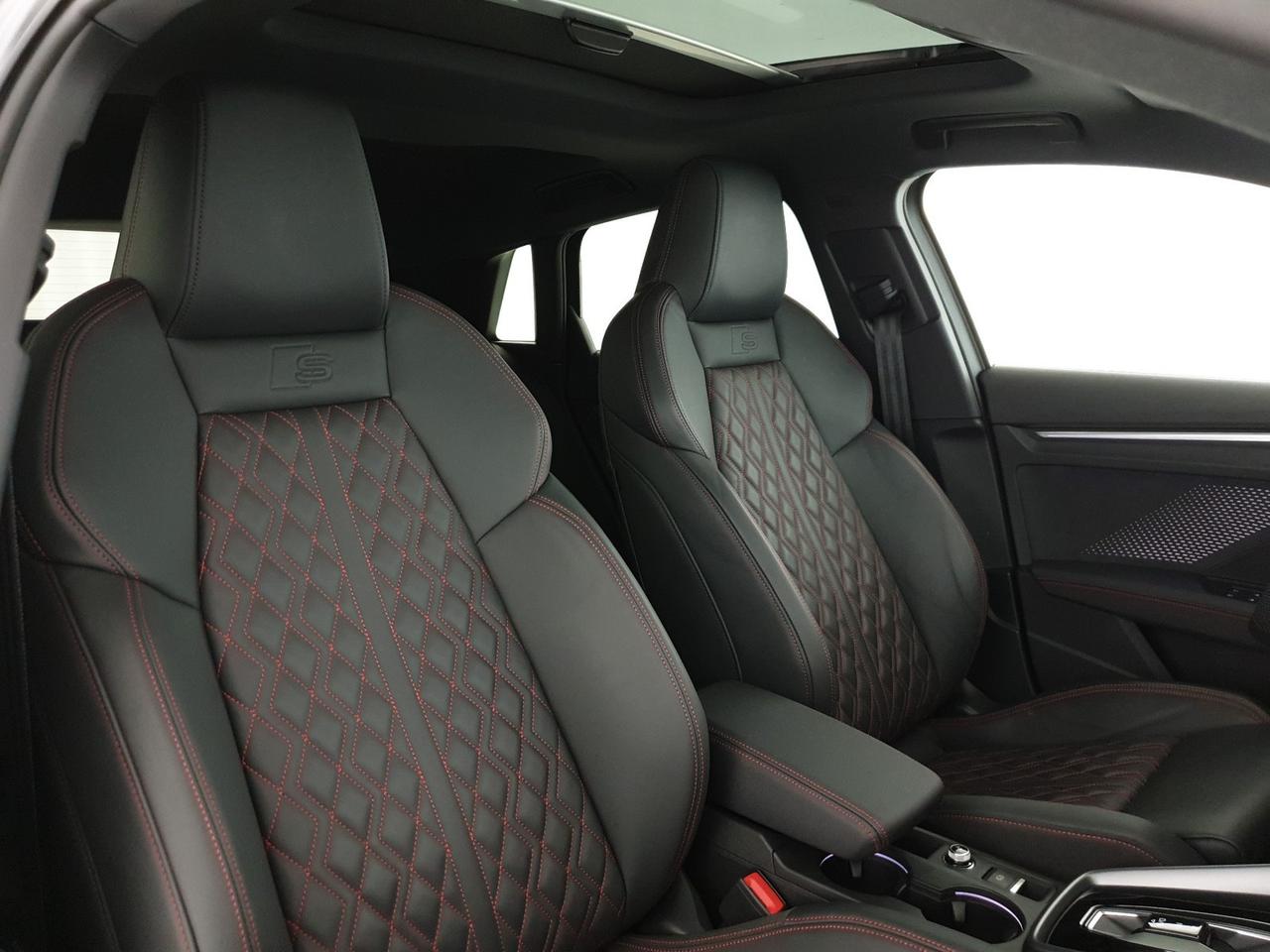 Sportback 2.0TFSI 333CV quattro Str Sport Attitude