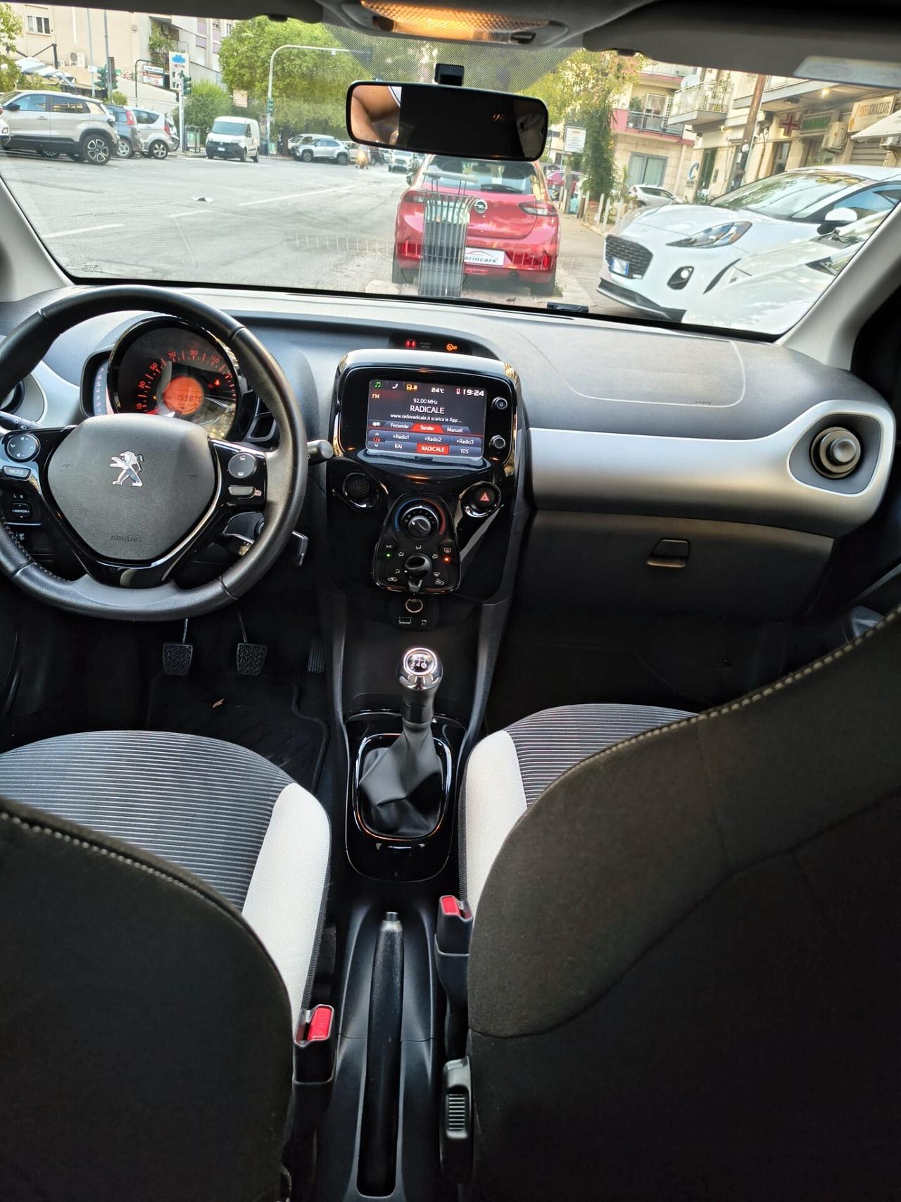 Peugeot 108 VTi 72 ETG 5 porte Allure