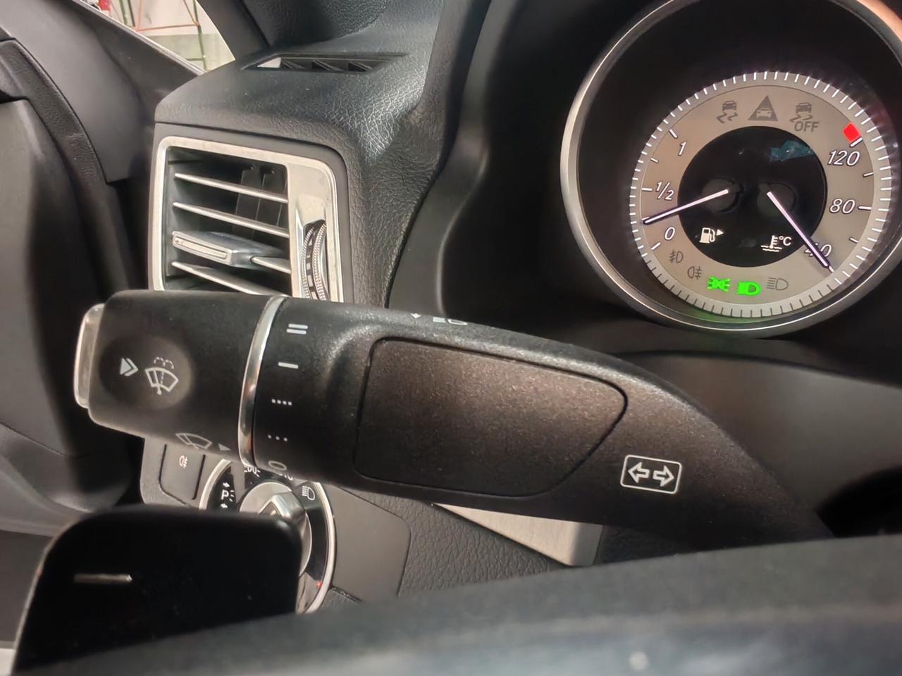 Mercedes-benz E 220 BlueTEC Cabrio Automatic Amg Special Edition