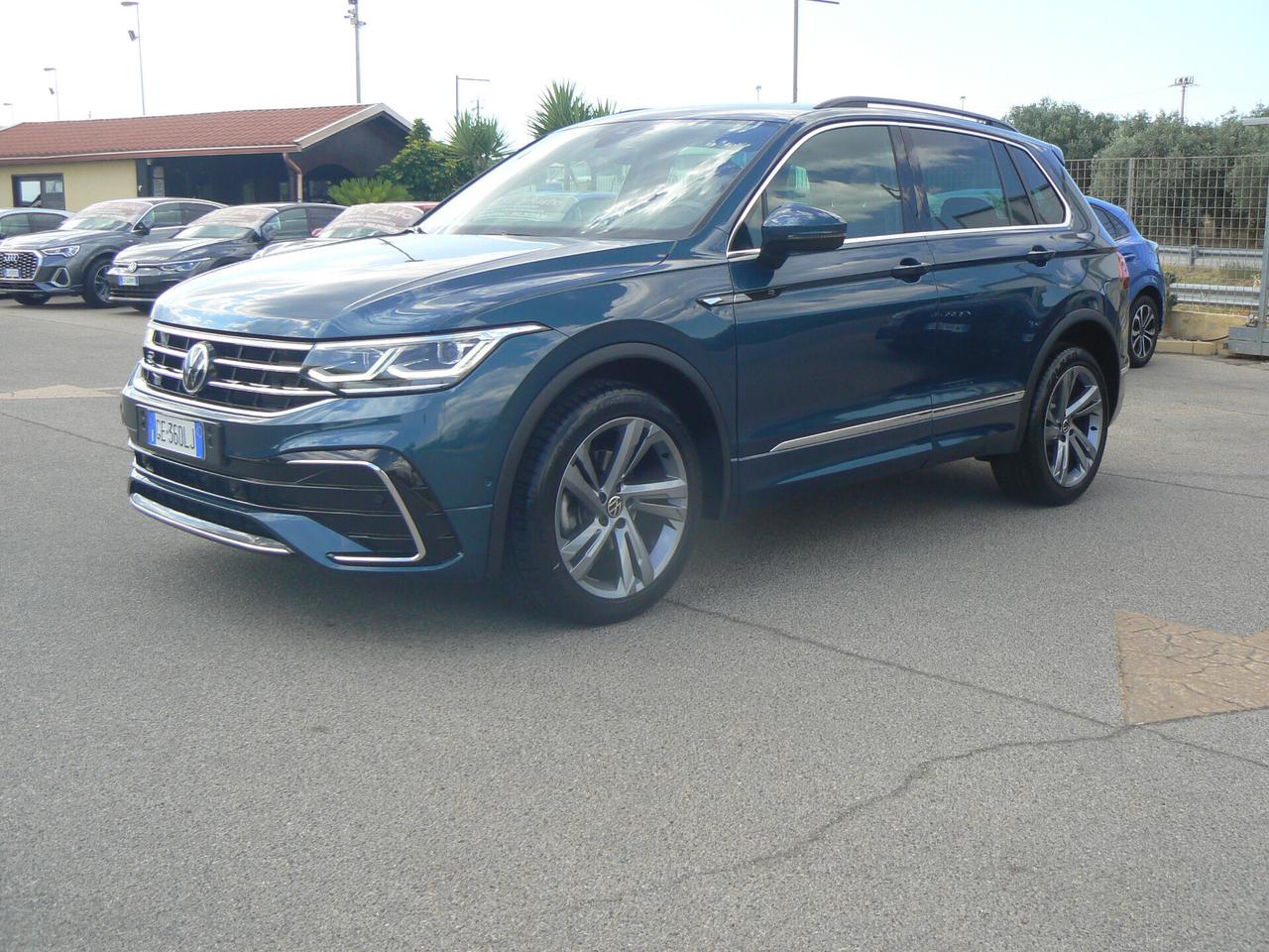 Volkswagen Tiguan 2.0 TDI 150 CV SCR DSG 4MOTION R-Line