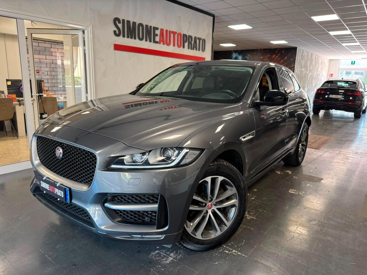 Jaguar F-Pace 2.0 250 CV AWD aut. R-Sport