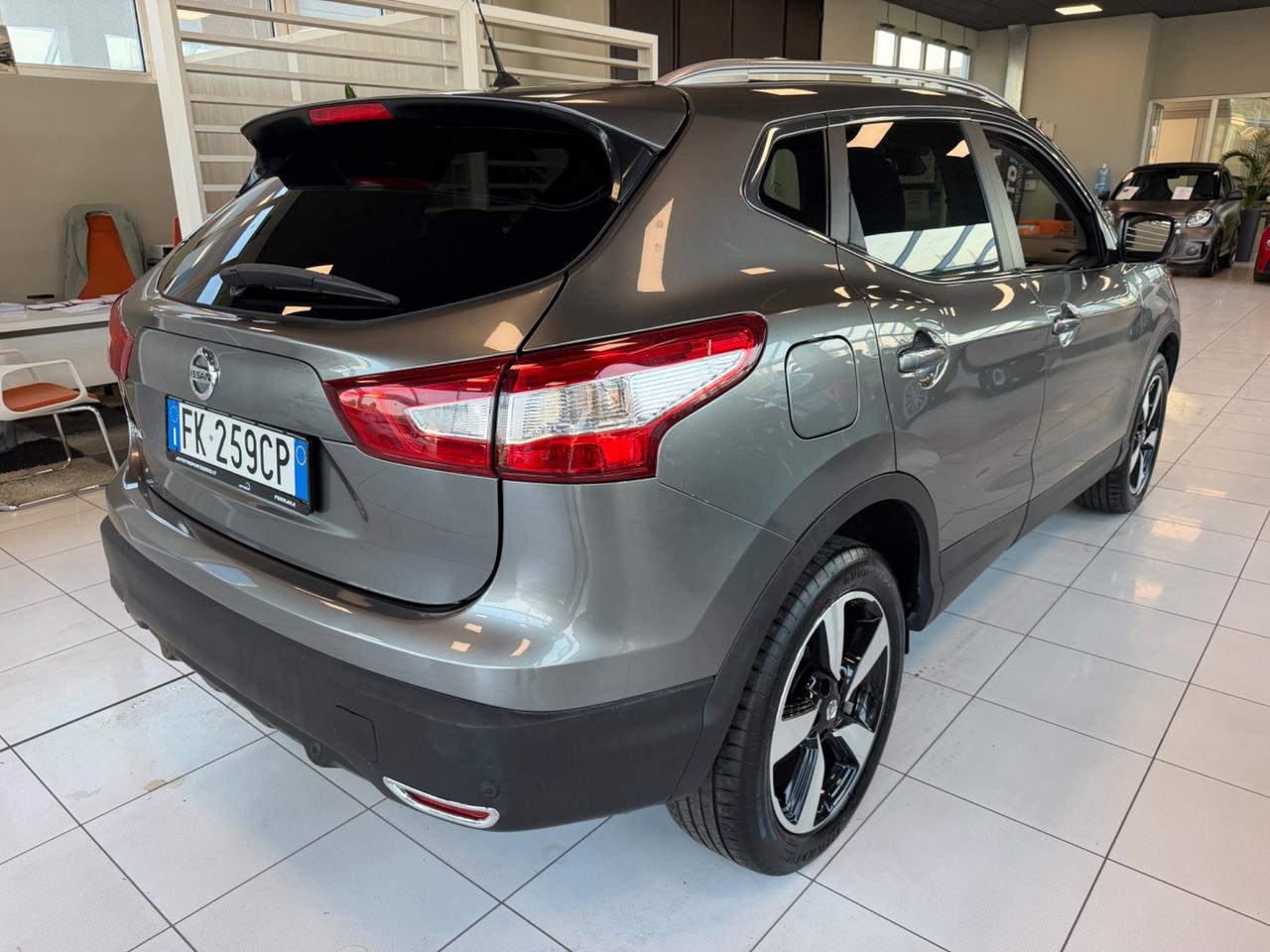 Nissan Qashqai 1.5 dCi N-Connecta