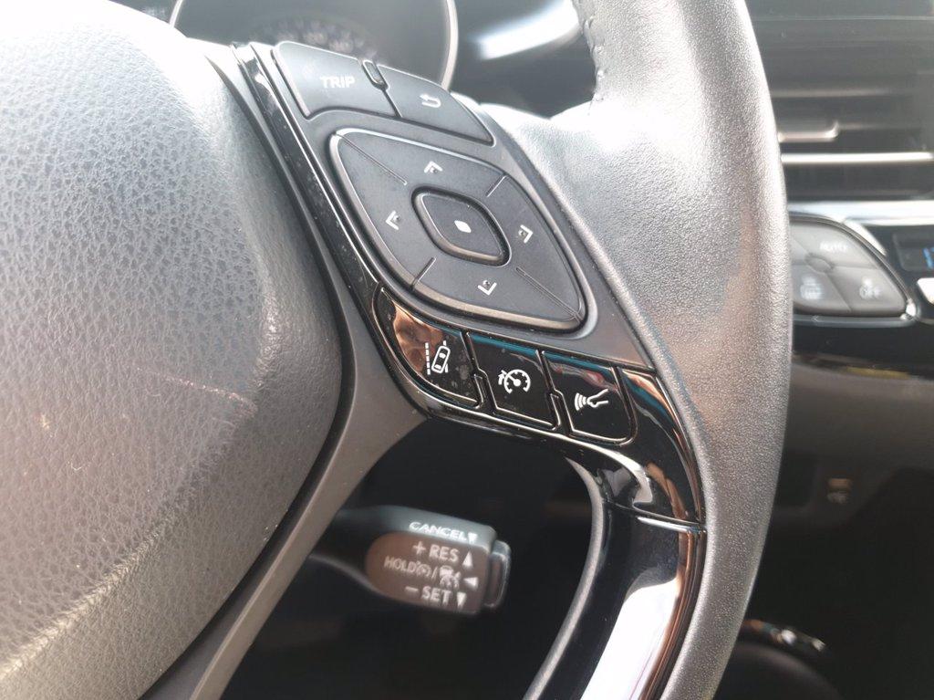 TOYOTA C-hr 1.8h trend e-cvt del 2021