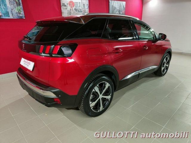 PEUGEOT 3008 BlueHDi 130 S&S Allure