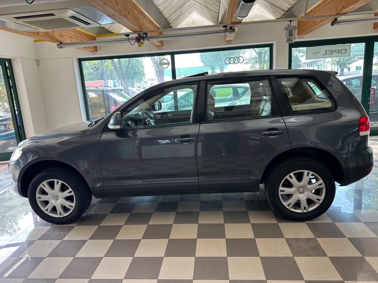 Volkswagen Touareg 2.5 R5 TDI DPF Exclusive