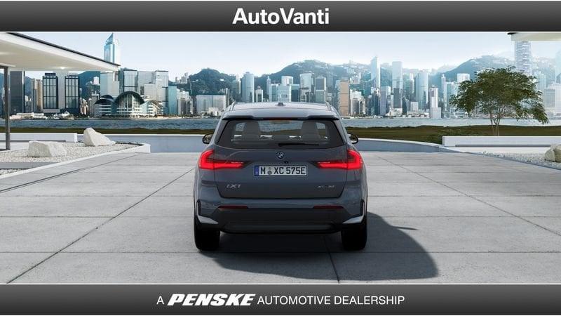 BMW iX1 xDrive 30