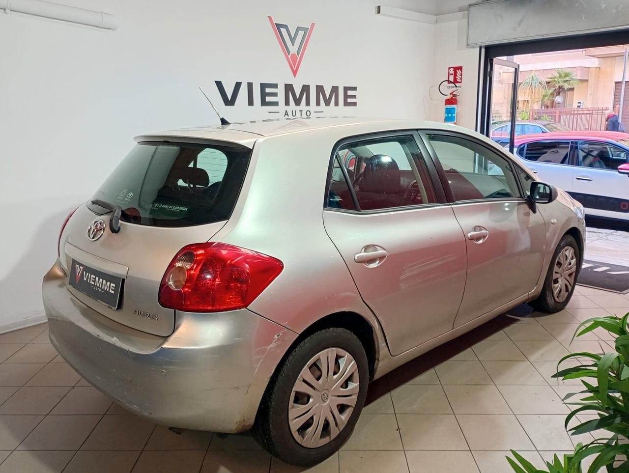 Toyota Auris 1.4 D-4D 5 porte Sol